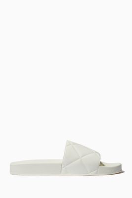 Slide Sandals in Quilted Rubber