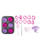 Core 24 Piece Ultimate Little Bakers Set Core 24 Piece Ultimate Little Bakers Set