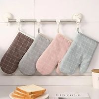 Oven Mitt And Heat Resistant Pot Holder Pad Protective Oven Gloves The Goods For Kitchen Gadgets Party New Year Gift miniinthebox - thumbnail