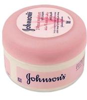 Johnson's 24 hour Moisture Soft Cream 200 ml