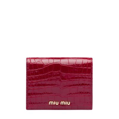 Matelasse leather wallet
