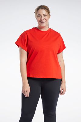 Womens Studio Performance Tee Red Womens Studio Performance Tee Red
