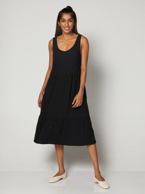 Sleeveless Tiered Midi Dress Sleeveless Tiered Midi Dress