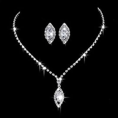 Jewelry Set One-piece Suit Copper Rhinestone 1 Necklace Earrings Women's Elegant Fashion Simple Geometrical Geometric Jewelry Set For Wedding Anniversary Party Evening Lightinthebox