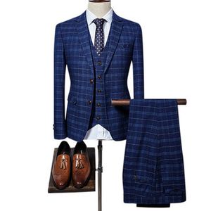 Mens Three Pieces Suits