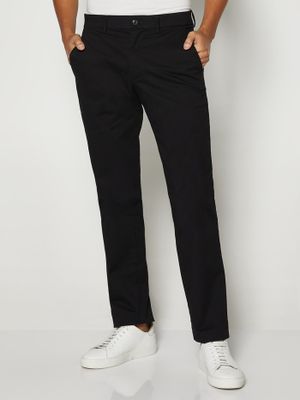 Modern Khakis in Straight Fit with GapFlex Modern Khakis in Straight Fit with GapFlex