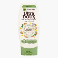 Garnier Ultra Doux Almond Milk Hydrating Conditioner - 400 ml