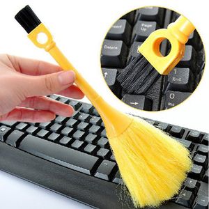 Mini Keyboard Vehicle Anti-Static Dust Brush
