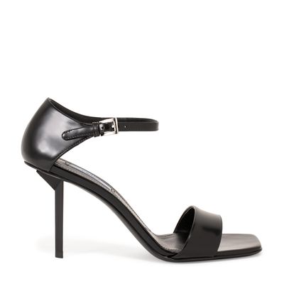 Leather sandals