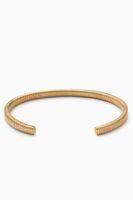 Thread Cuff in 18kt Gold Plating Thread Cuff in 18kt Gold Plating