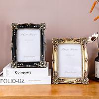 Vintage Resin Rectangular Frame with 3D Floral Pattern Border - Decorative Photo Display Case with Random Photo Paper for Home Decoration, Photography Props, and Stylish Photo Shoots Lightinthebox
