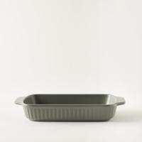 Ribbed Porcelain Baking Tray with Handles