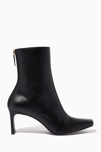 Trim Boots in Leather