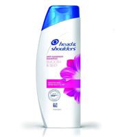 Head and shoulders smooth and silky shampoo 180ml (UAE Delivery Only)