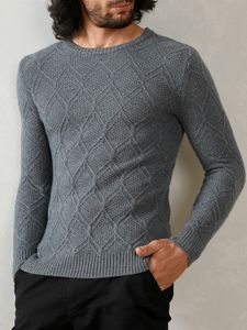 Men Casual Solid Color Round Neck Knit Skinny Sweater
