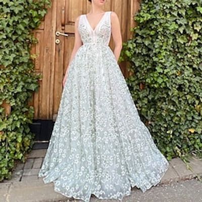 A-Line Evening Gown Floral Dress Wedding Sweep  Brush Train Sleeveless V Neck Tulle with Strappy 2023 Lightinthebox