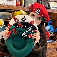 Christmas Tree Patch Christmas Berets Classic Solid Color Lightweight Beret Hats Winter Warm Painter Cap For Women Girls miniinthebox - thumbnail