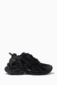 Runner Sneakers in Mesh & Nylon