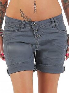 Solid color casual slim shorts