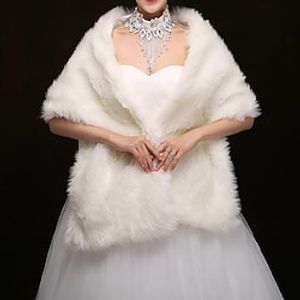 Bridal's Wraps Wedding Guest 's Wraps Bridal Sleeveless Batwing Sleeve Faux Fur Wedding Wraps With Feathers  Fur For Wedding Winter Lightinthebox