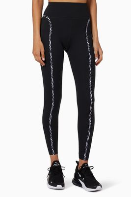 Nike One Luxe Icon Clash Leggings Nike One Luxe Icon Clash Leggings
