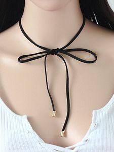 New Style Velvet Chocker For Women