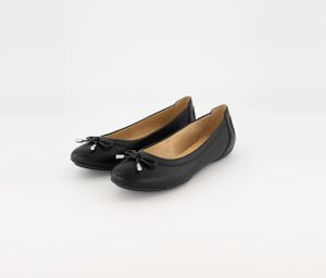 Womens D Charlene a Ballet Flats  Black