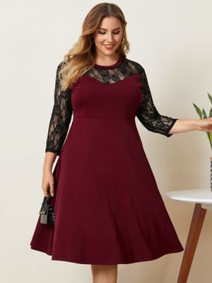 Plus Size Crew Neck Lace 3/4 Length Sleeves Midi Dress