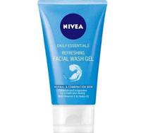 Nivea Refreshing Facial Wash Gel 150Ml