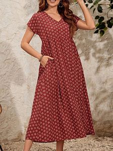 Short Sleeves Pockets Printed V Neck Maxi Dress