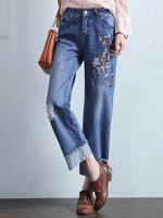 Vintage Embroidery Hold Jeans