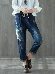 Vintage Hole Embroidery Jeans