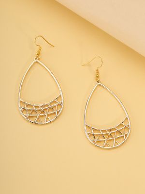 Geometric Hollow Design Earrings