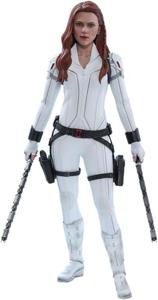 Hot Toys Black Widow - Black Widow Snow Suit Version Sixth Scale Figure