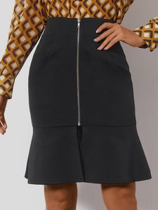 Yoins Black Zip Front Ruffle Hem Mini Skirt