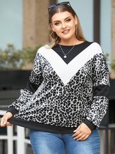 YOINS Plus Size Crew Neck Patchwork Leopard Long Sleeves Sweatshirt