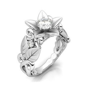 Elegant Zircon Flower Silver Ring