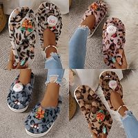 Women's Xmas Christmas Santa Claus Cute Three-dimensional Pattern Cross Straps Leopard Print Warm Plush Indoor Slippers Home Slippers Lightinthebox - thumbnail