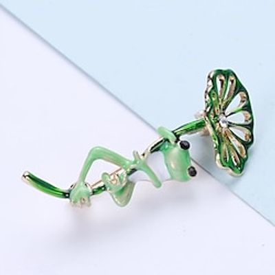 St. Patrick's Day Decorations New Creative And Personalized Frog Brooch Pin Simple Clothing Accessories Corsage Cute And Beautiful St. Patrick's Day Decorations Lightinthebox