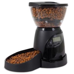 Petmate Aspen Pet Automatic Lebistro Feeder 18 Cup, 5Lb, Black