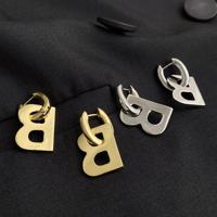 2021 new trendy Japanese and Korean version of the net red temperament metal B letter simple cold wind earrings female earrings jewelry