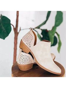 Women's Retro Comfortable Hollow-out Ankle Boots