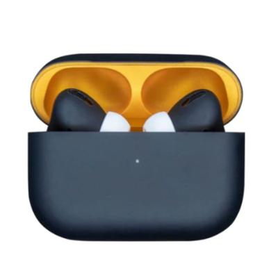 Customized Apple AirPods Pro 3 Combo Black Gold