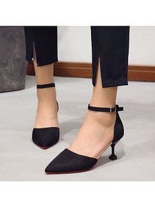 Pointed toe stiletto heel pumps