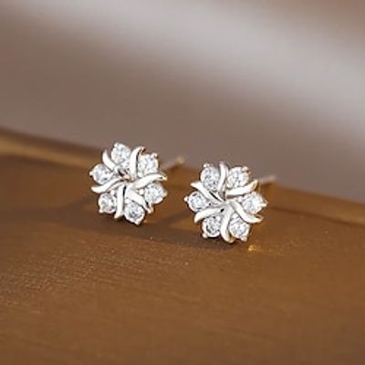 Women's Stud Earrings Drop Earrings Hoop Earrings Retro Snowflake Vintage Cute Stylish Luxury Elegant Earrings Jewelry Silver For Party Christmas Daily Holiday Festival 1 Pair Lightinthebox
