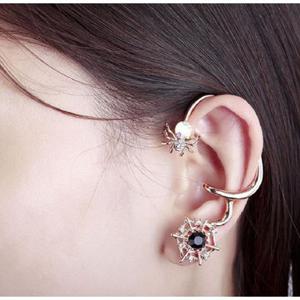 Punk Spider Ear Cuff