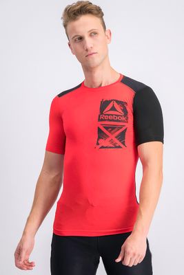 Mens Activchill Graphic Compression T-Shirt Red/Black Mens Activchill Graphic Compression T-Shirt Red/Black