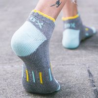 Men Vertical Thick Line Cotton Boat Socks Summer Breathable Deodorant Socks