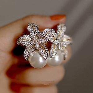 Women's Pearl Stud Earrings Fine Jewelry Classic Precious Petal Personalized Stylish Earrings Jewelry Gold  White For Gift Festival 1 Pair Lightinthebox