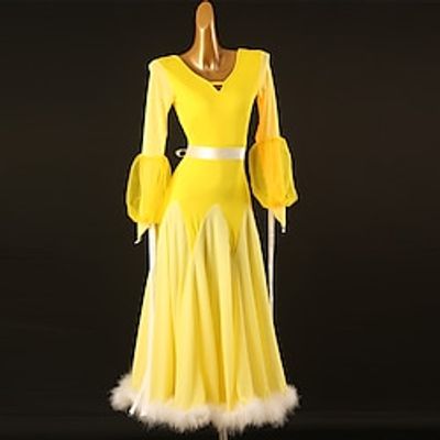 Ballroom Dance Dress Feathers  Fur Pure Color Splicing Women's Performance Party Long Sleeve Chiffon Spandex Lightinthebox